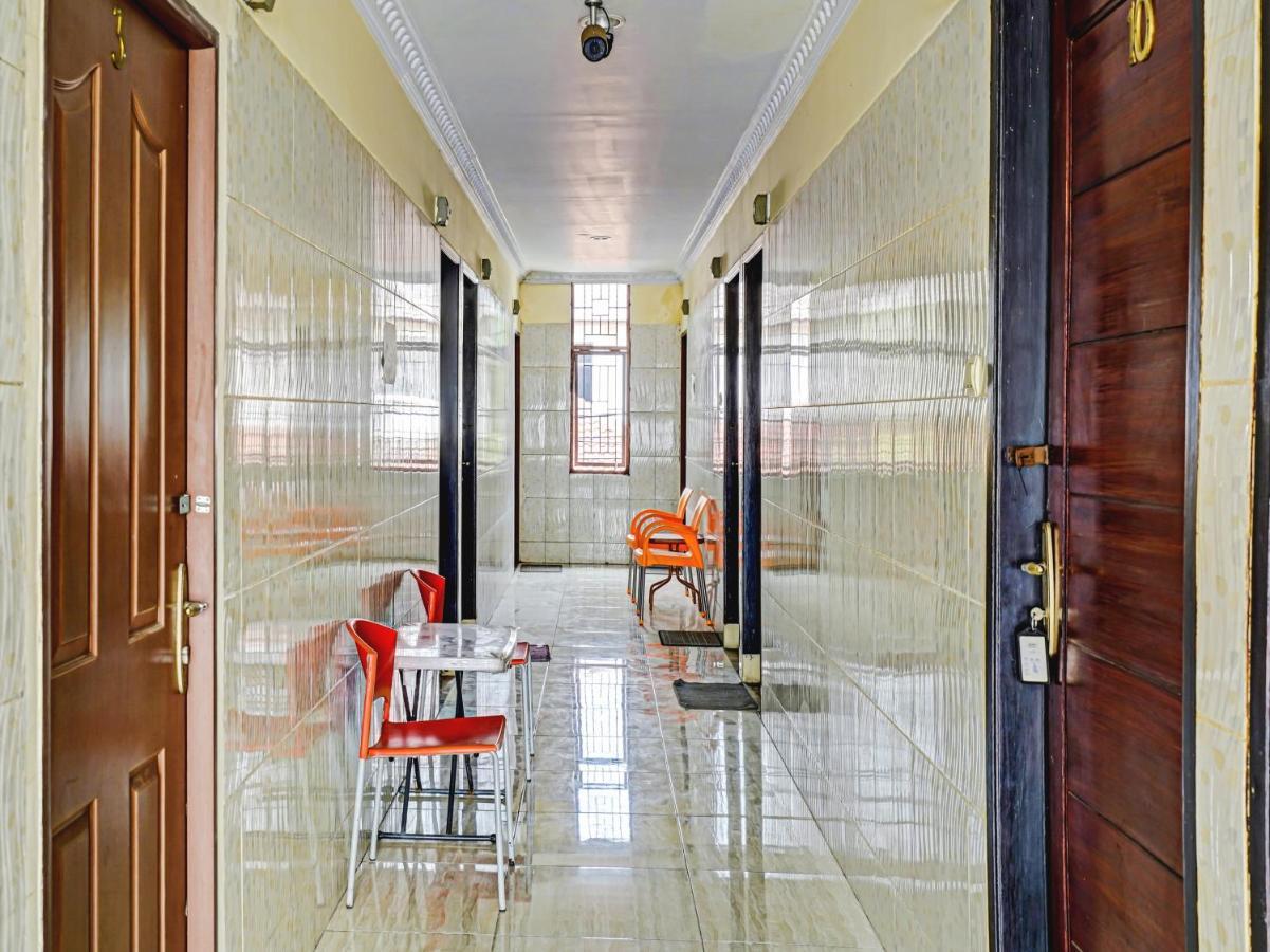 Oyo 90238 Hotel Nusantara Cirebon Exterior foto